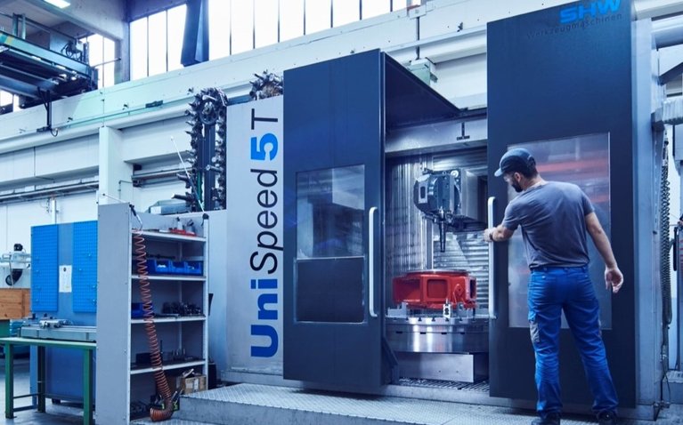 CNC-Fräsen und Drehen in einer Aufspannung